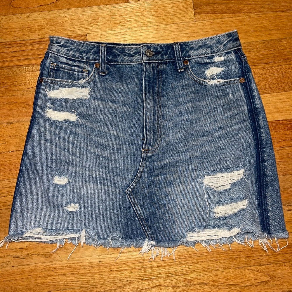A&F denim mini skirt